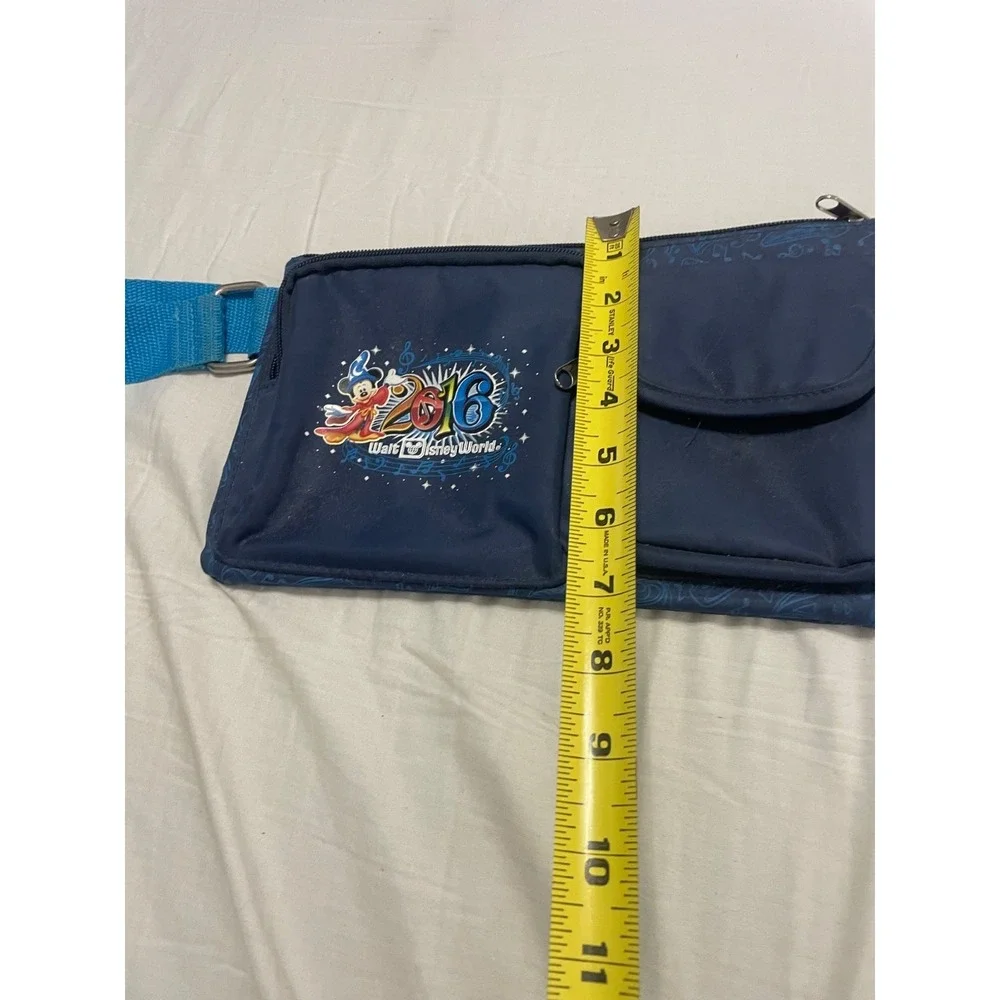 Walt Disney World Belt Bag/Fanny Pack 2016 Mickey Mouse EUC